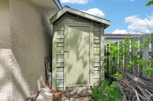 15115 22 Street, Edmonton, AB 