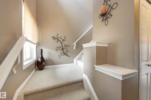 20111 56 Avenue, Edmonton, AB 