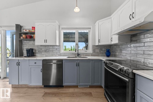 2104 7 Street, Cold Lake, AB 