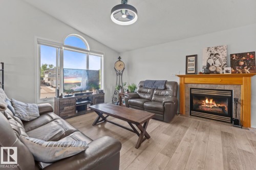 2104 7 Street, Cold Lake, AB 