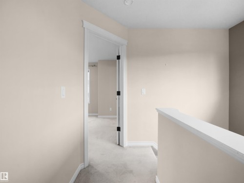 Image quality insufficient for description - 21316 45A Avenue Nw, Edmonton, AB 