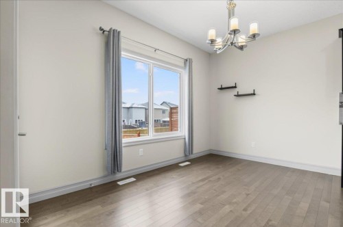 5912 19 Avenue, Edmonton, AB 