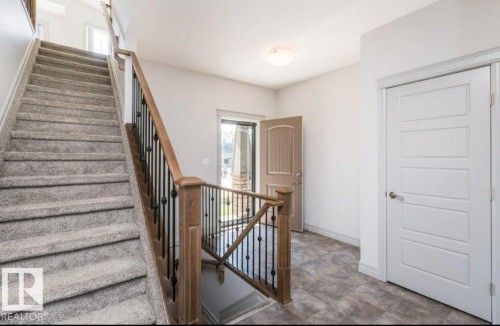 5912 19 Avenue, Edmonton, AB 