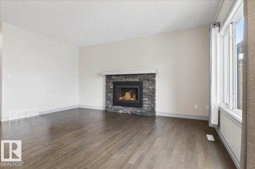 5912 19 Avenue, Edmonton, AB 