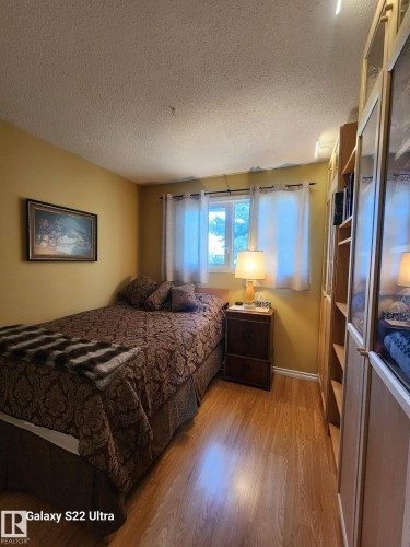 4419 43 Avenue, Leduc, AB - Indoor Photo Showing Bedroom
