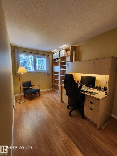 4419 43 Avenue, Leduc, AB - Indoor Photo Showing Office