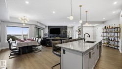 311 7463 MAY Common  Edmonton, AB T6R 0X1