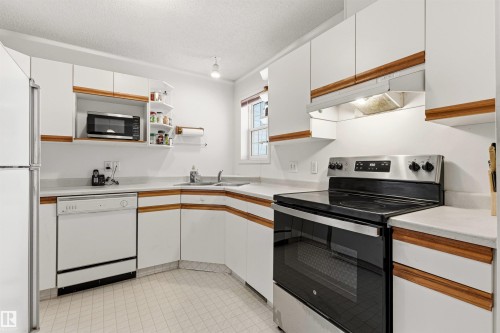 12 3311 58 Street, Edmonton, AB 