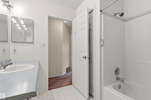 12 3311 58 Street, Edmonton, AB 