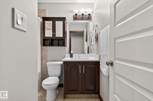 Bathroom - 8506 80 Avenue, Edmonton, AB 
