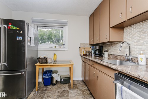 8628 64 Avenue, Edmonton, AB 