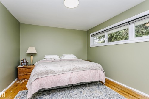8628 64 Avenue, Edmonton, AB 