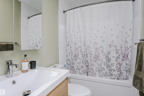 8628 64 Avenue, Edmonton, AB 