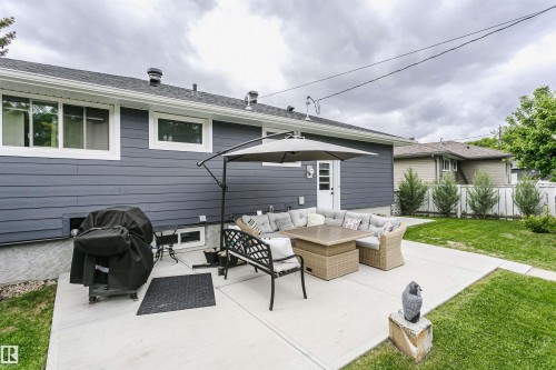 8628 64 Avenue, Edmonton, AB 