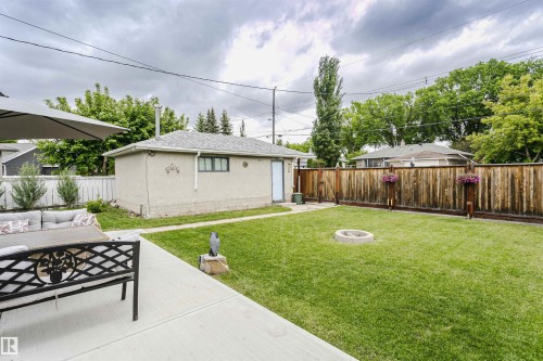 8628 64 Avenue, Edmonton, AB 