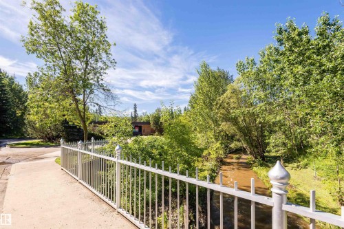 8628 64 Avenue, Edmonton, AB 