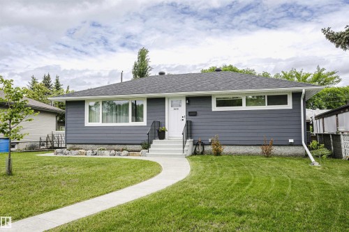 8628 64 Avenue, Edmonton, AB 