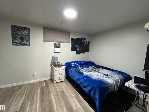 Bedroom - 10924 30 Street, Edmonton, AB 