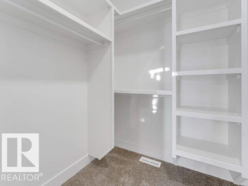 7156 177 Avenue, Edmonton, AB 
