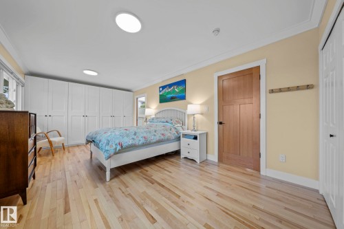 6523 Hardisty Drive, Edmonton, AB 
