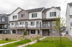 213 MARQUIS Boulevard Edmonton, AB T5Y 4G1