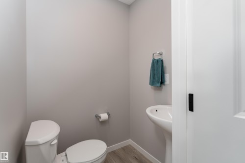 213 Marquis Boulevard, Edmonton, AB 