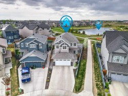 2243 DONAGHEY Way  Edmonton, AB T6W 5G1