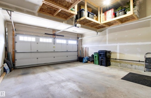 2243 Donaghey Way, Edmonton, AB - Indoor Photo Showing Garage