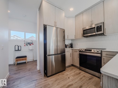 2957 Coughlan Green Green, Edmonton, AB 