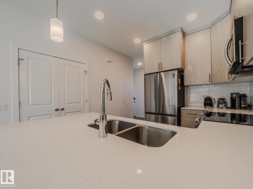2957 Coughlan Green Green, Edmonton, AB 