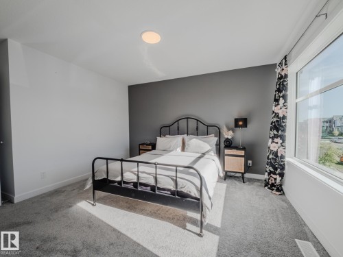 2957 Coughlan Green Green, Edmonton, AB 
