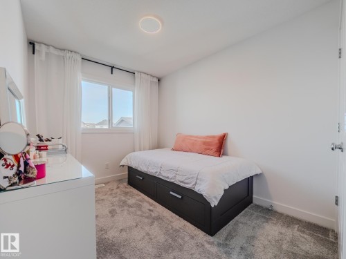 2957 Coughlan Green Green, Edmonton, AB 