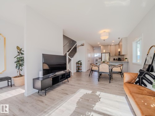 2957 Coughlan Green Green, Edmonton, AB 