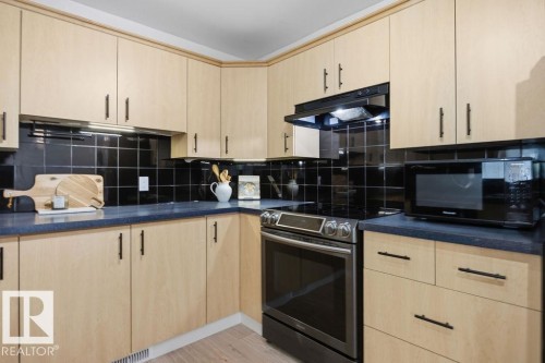 16035 123 Street, Edmonton, AB 
