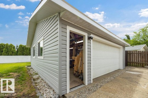 16035 123 Street, Edmonton, AB 