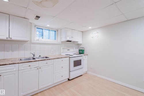 7230 112 Street, Edmonton, AB 