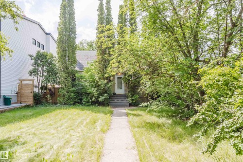 7230 112 Street, Edmonton, AB 