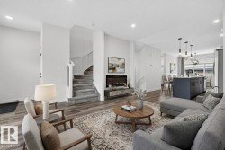 2937 COUGHLAN Green  Edmonton, AB T6W 3X6