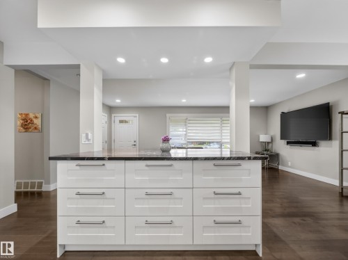 15803 83 Avenue, Edmonton, AB 