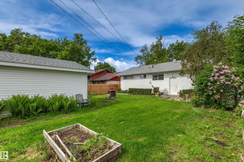 8719 164A Street, Edmonton, AB 