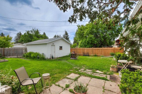 8719 164A Street, Edmonton, AB 