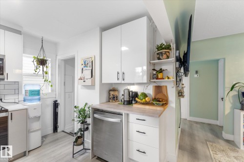 12921 123A Street, Edmonton, AB 