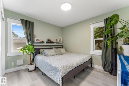 12921 123A Street, Edmonton, AB 