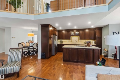 9730 95 Street, Edmonton, AB 