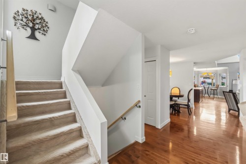9730 95 Street, Edmonton, AB 