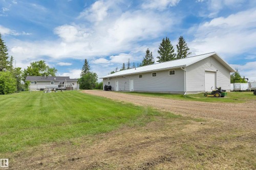 22363 Wye Road, Rural Strathcona County, AB 