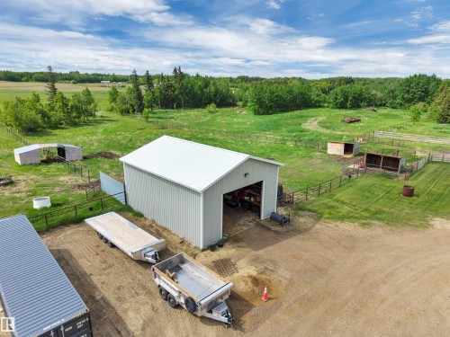 22363 Wye Road, Rural Strathcona County, AB 