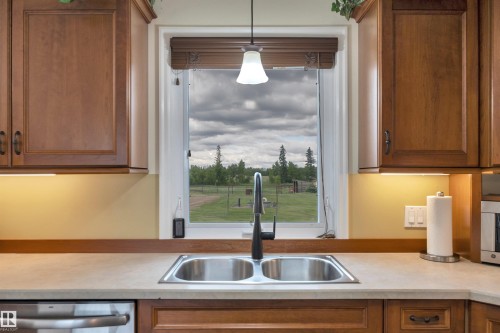 22363 Wye Road, Rural Strathcona County, AB 