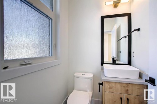 13909 107A Avenue, Edmonton, AB 