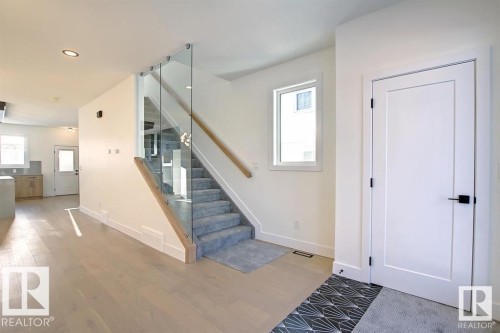 13909 107A Avenue, Edmonton, AB 